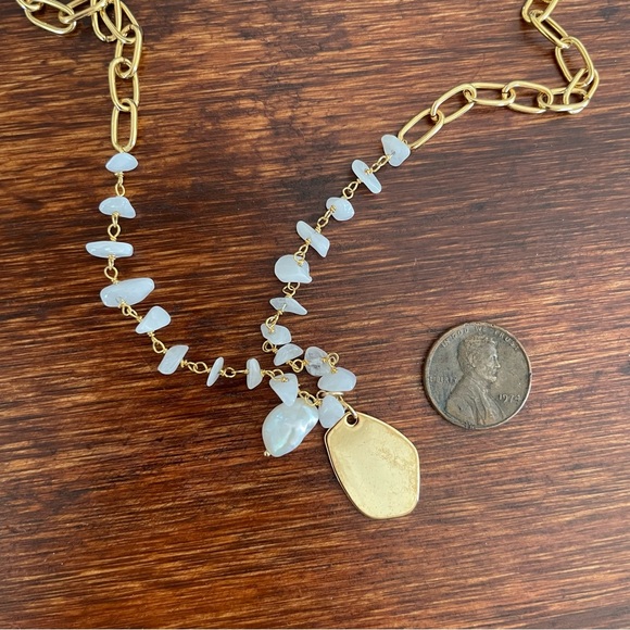 NWT | Tess & Tricia | Pearl Gold Necklace | Gold Plated - Picture 5 of 5